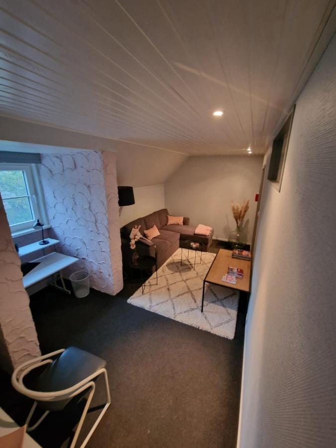 Pivoné Assebroek Appartement *